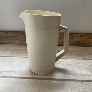 Vintage Tupperware Harvest Gold 2 QT Pitcher Tea Drink Pitcher No Lid